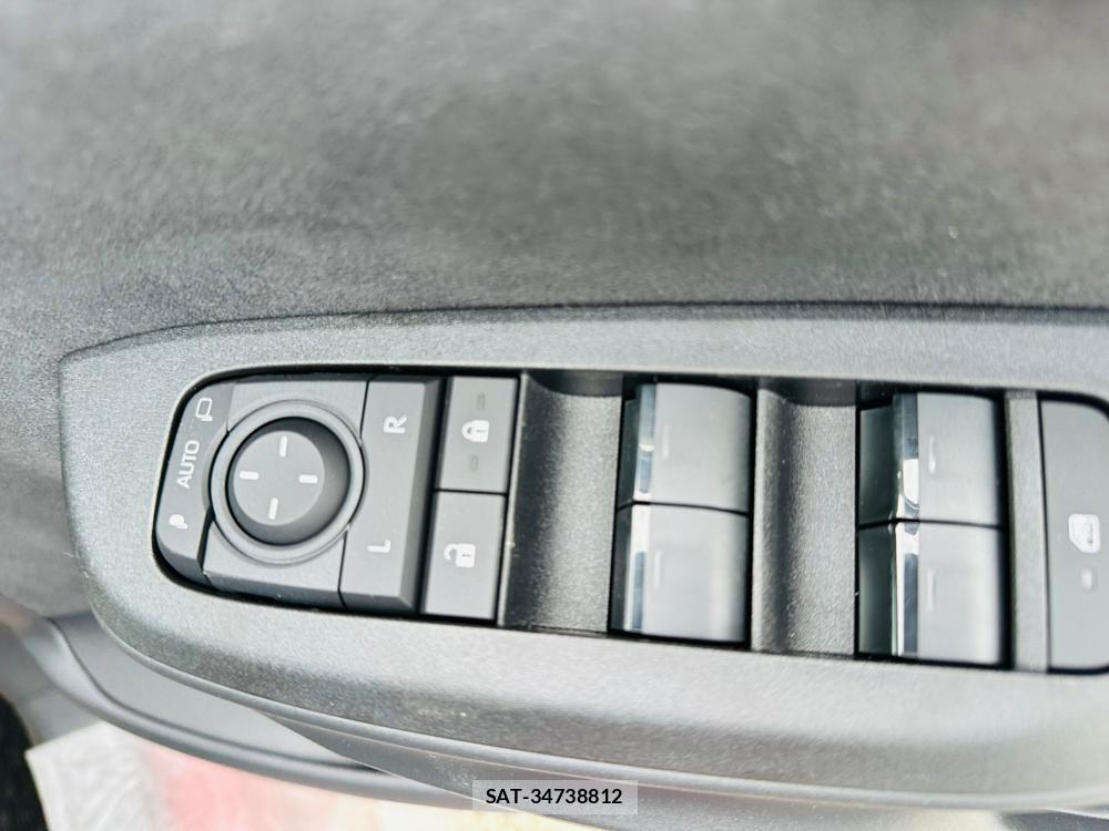 Toyota YARIS 2026 6610202-20