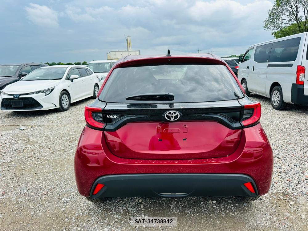 Toyota YARIS 2026 6610202-3