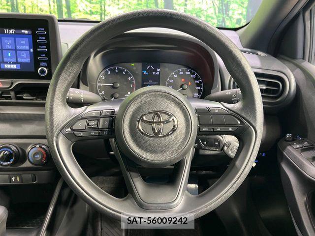 Toyota YARIS 2023-06 6754040-10