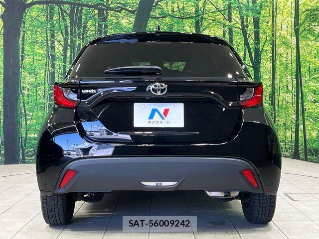 Toyota YARIS 2023-06 6754040-14