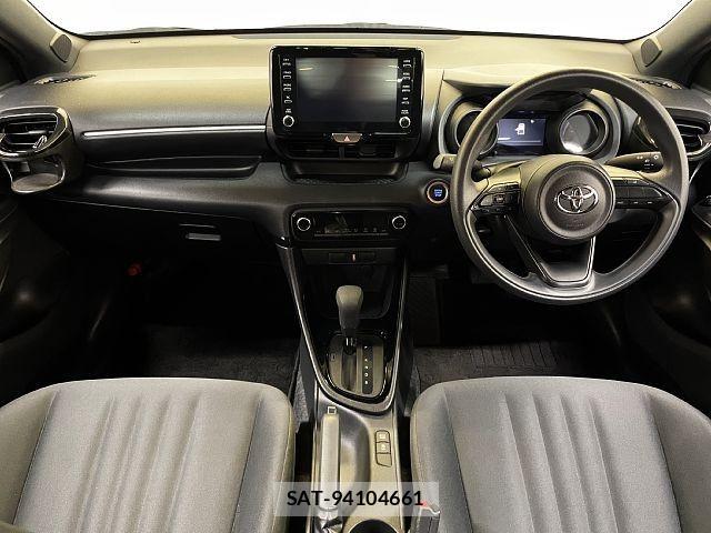 Toyota YARIS 2021-01 6754044-1