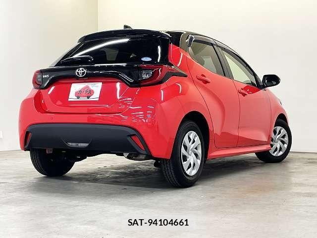 Toyota YARIS 2021-01 6754044-2