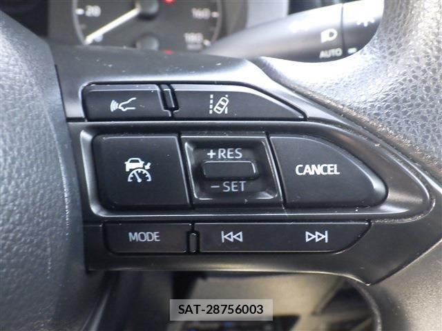 Toyota YARIS 2021-03 6754052-9