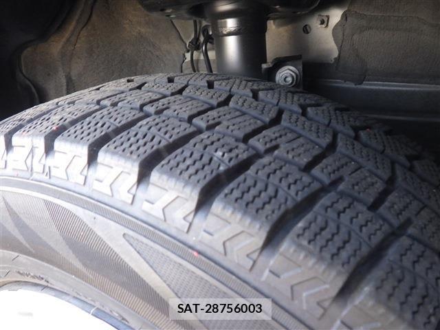 Toyota YARIS 2021-03 6754052-16