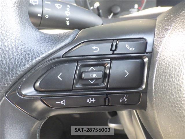 Toyota YARIS 2021-03 6754052-8