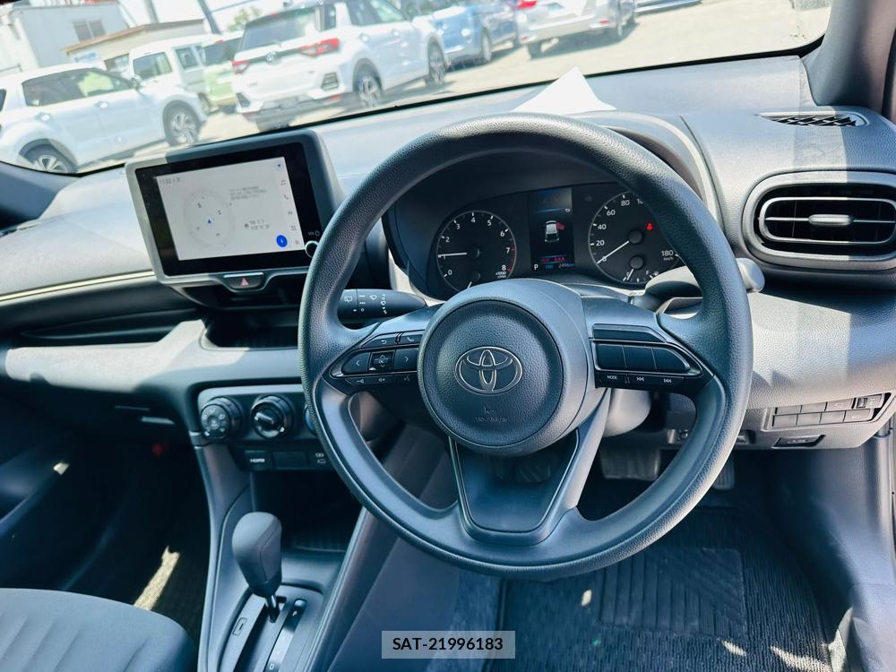 Toyota YARIS 2024 6714464-14