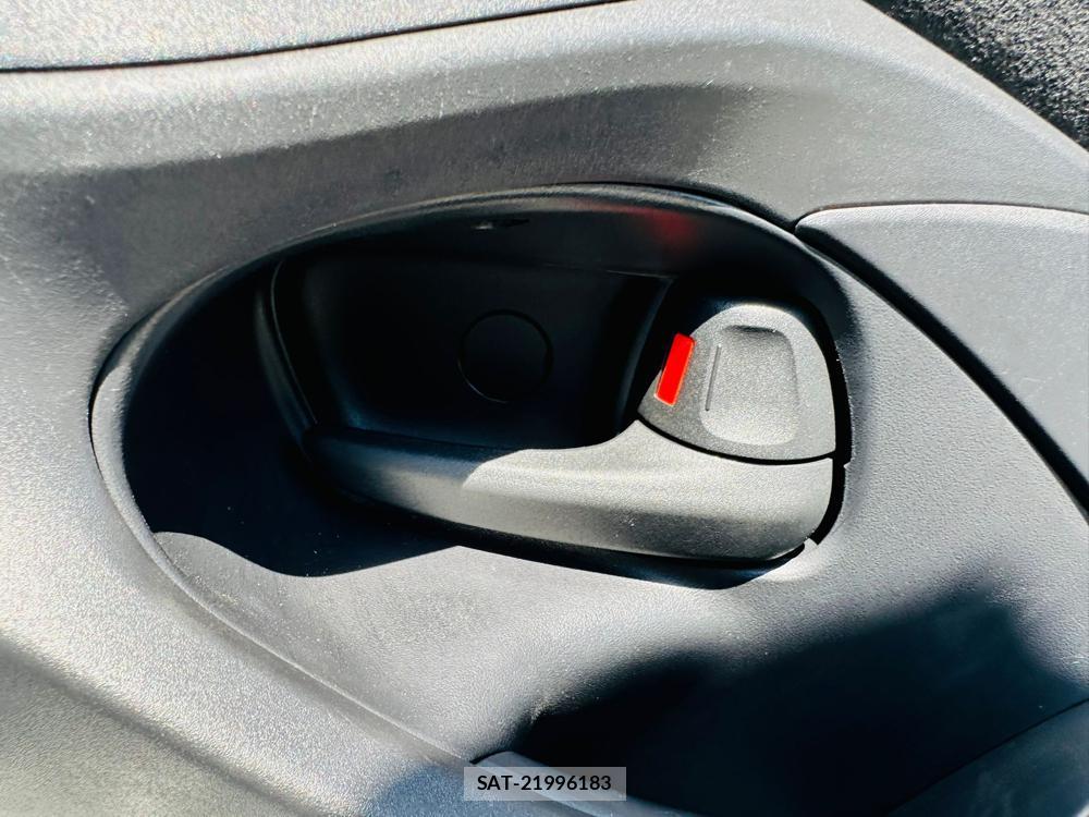 Toyota YARIS 2024 6714464-19