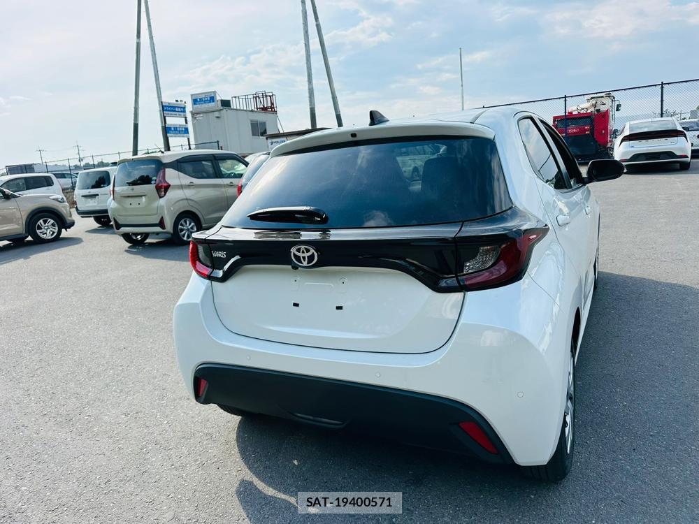 Toyota YARIS 2026 6610198-4
