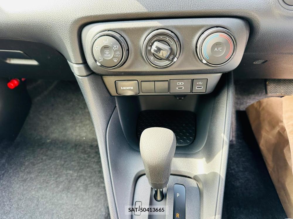 Toyota YARIS 2026 6610196-18