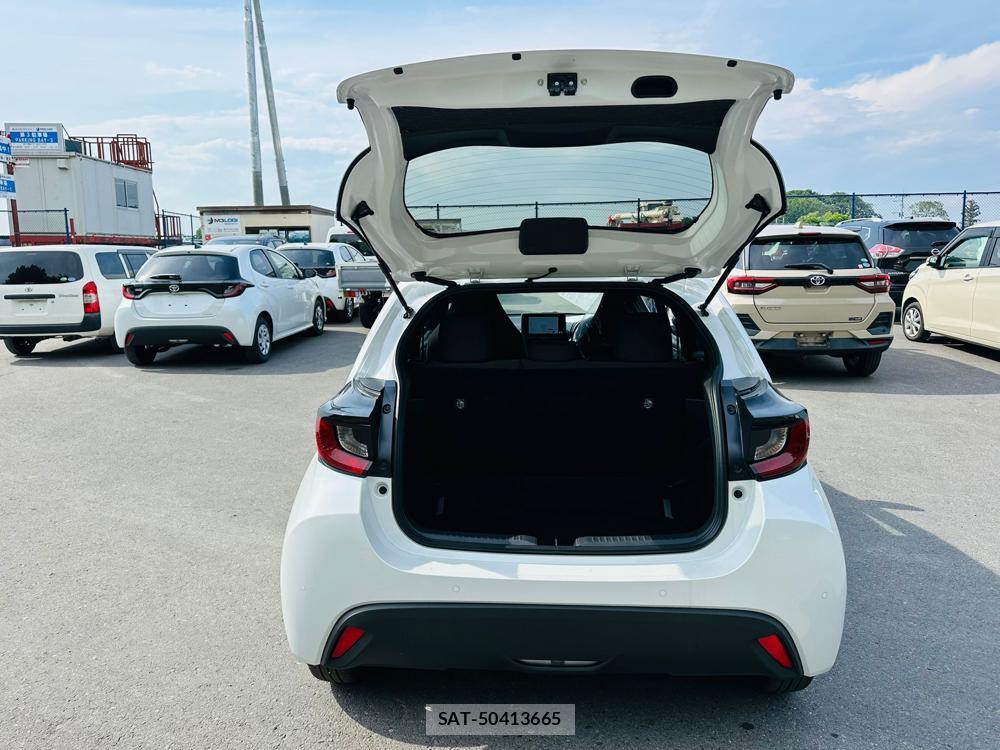 Toyota YARIS 2026 6610196-25