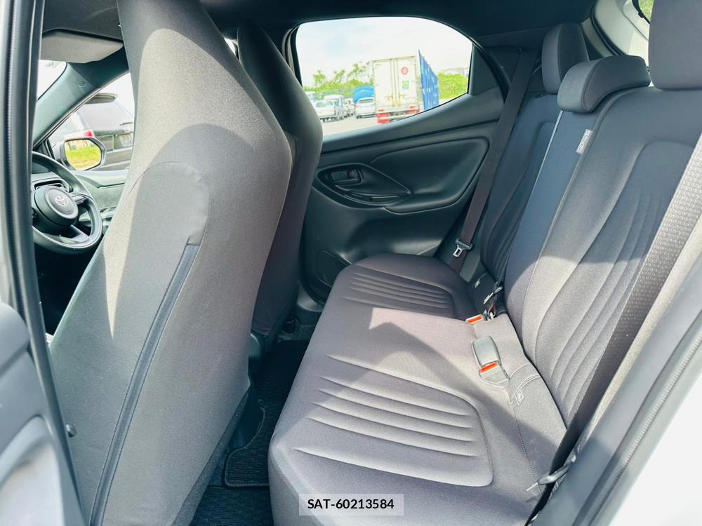 Toyota YARIS 2026 6610197-9