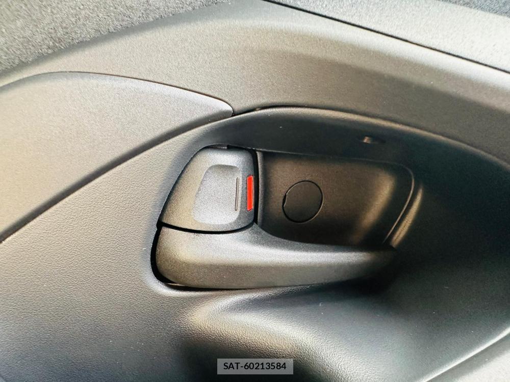 Toyota YARIS 2026 6610197-21