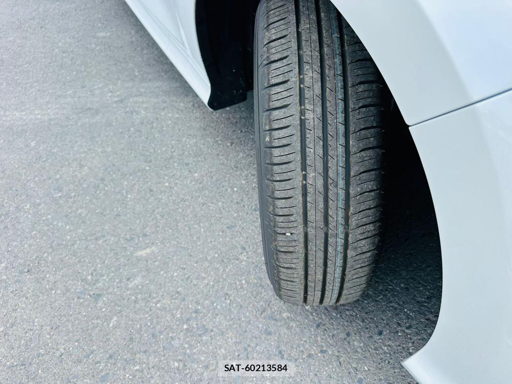 Toyota YARIS 2026 6610197-31