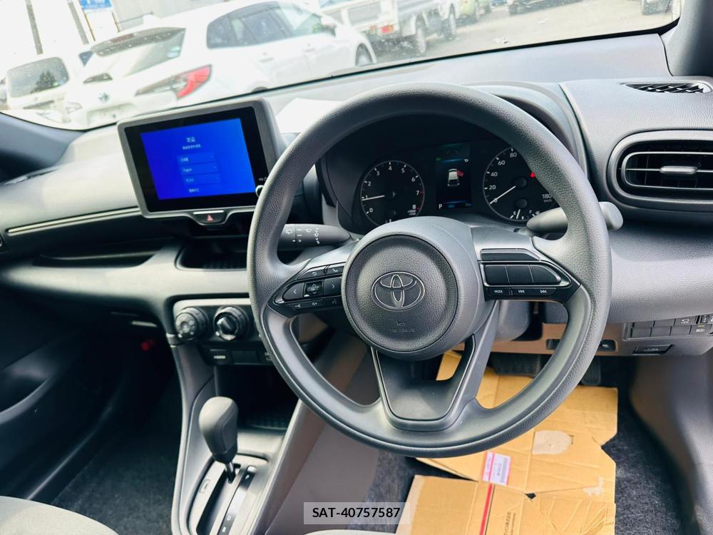 Toyota YARIS 2026 6610195-14
