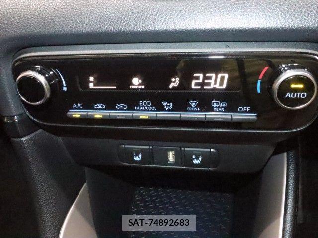 Toyota YARIS 2020-10 6818241-18