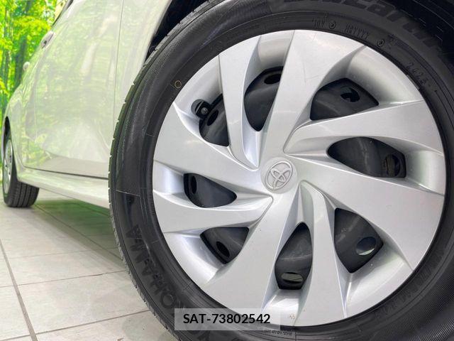 Toyota YARIS 2020-08 6818254-12