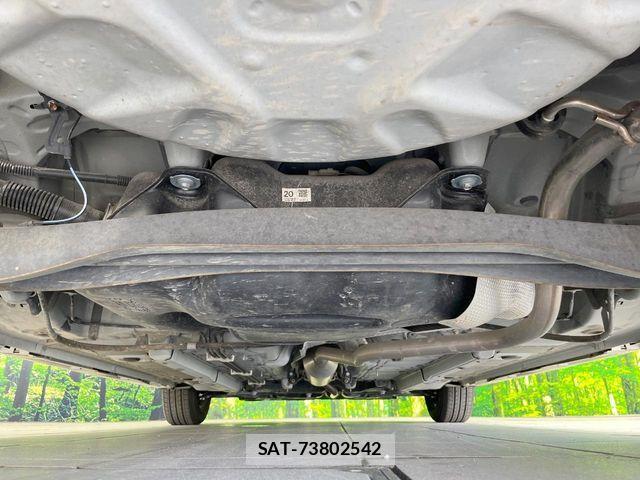 Toyota YARIS 2020-08 6818254-18