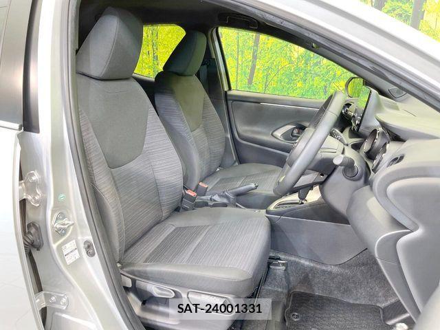 Toyota YARIS 2020-03 6818238-7
