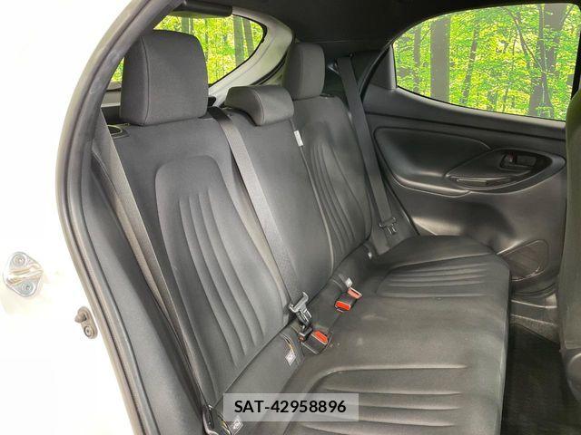 Toyota YARIS 2023-03 6818243-8
