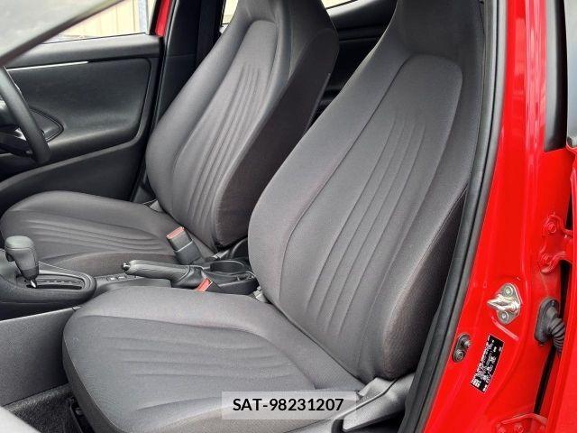 Toyota YARIS 2022-06 6818242-9