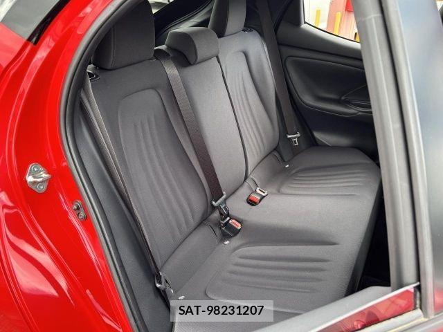 Toyota YARIS 2022-06 6818242-7