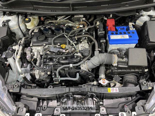 Toyota YARIS 2022-07 6818237-17