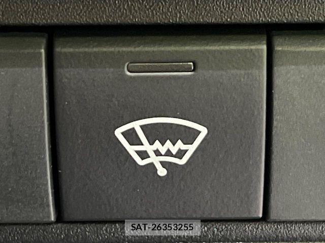Toyota YARIS 2022-07 6818237-3