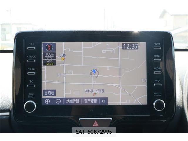 Toyota YARIS 2021-04 6818240-2