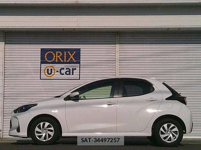 Toyota YARIS 2020-10 6818247-18