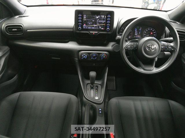 Toyota YARIS 2020-10 6818247-1
