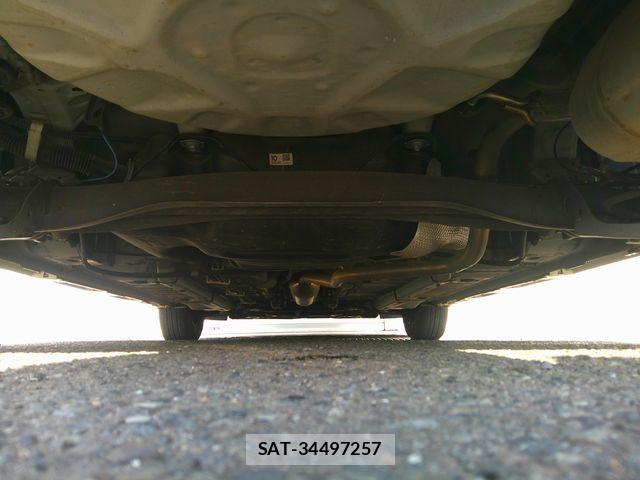 Toyota YARIS 2020-10 6818247-29