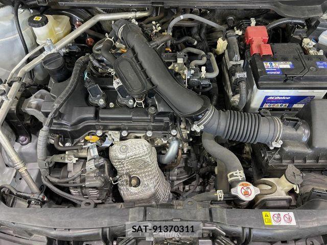 Toyota YARIS 2022-06 6818251-17