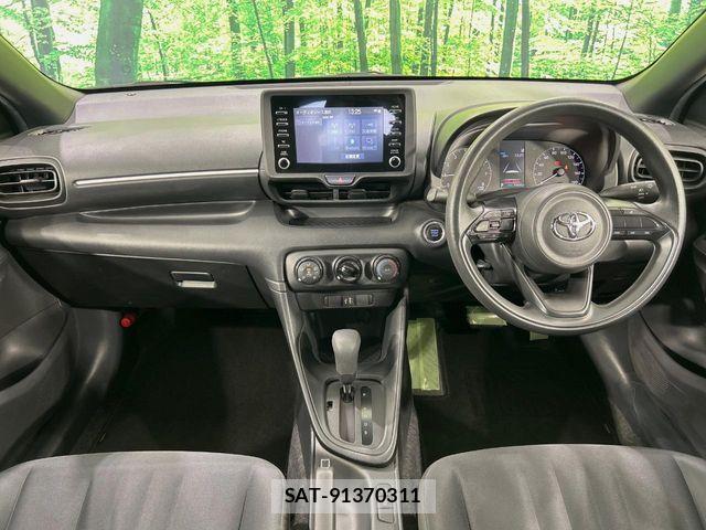 Toyota YARIS 2022-06 6818251-1