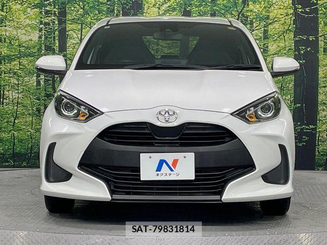 Toyota YARIS 2021-04 6818246-13