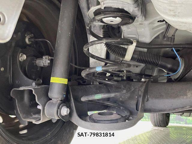 Toyota YARIS 2021-04 6818246-19
