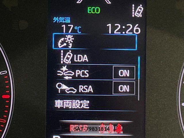 Toyota YARIS 2021-04 6818246-4