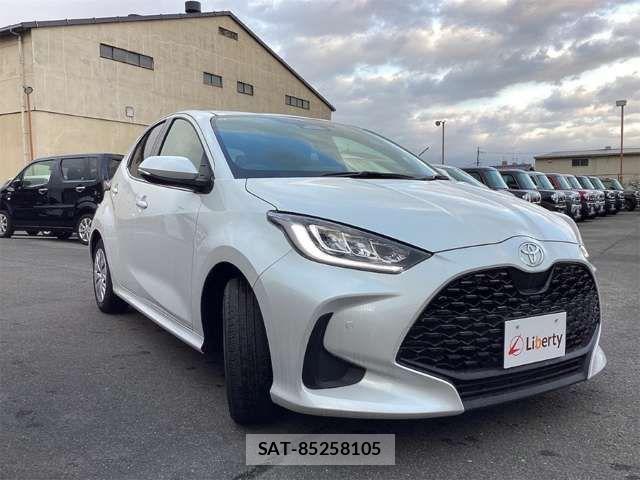 Toyota YARIS 2024-12 6915931-6