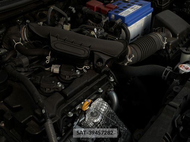 Toyota YARIS 2021-07 6915974-23