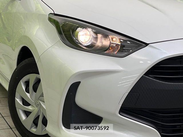 Toyota YARIS 2023-05 6915965-11