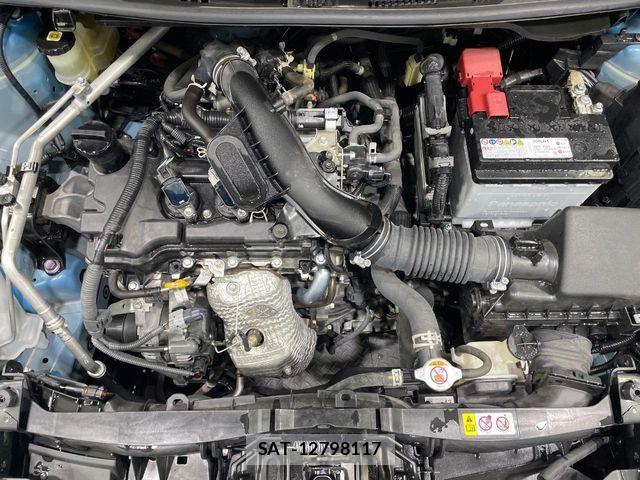 Toyota YARIS 2021-05 6915966-17