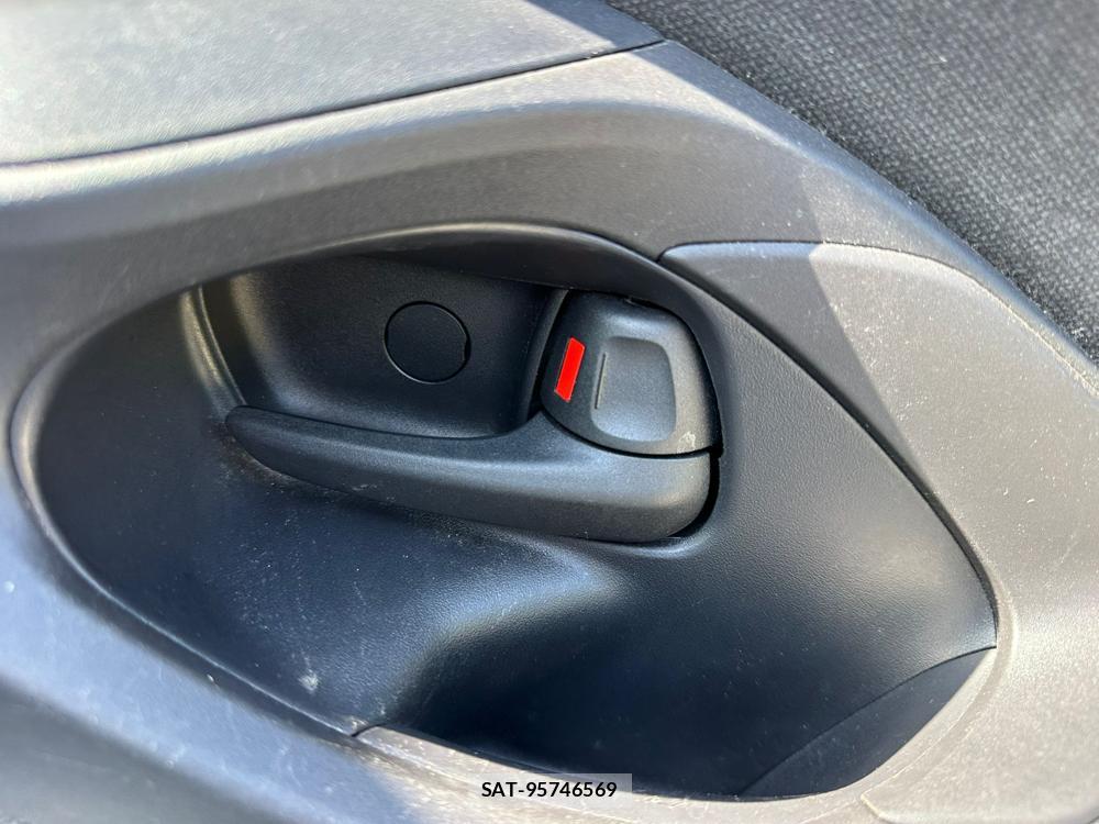 Toyota YARIS 2021 6804899-20