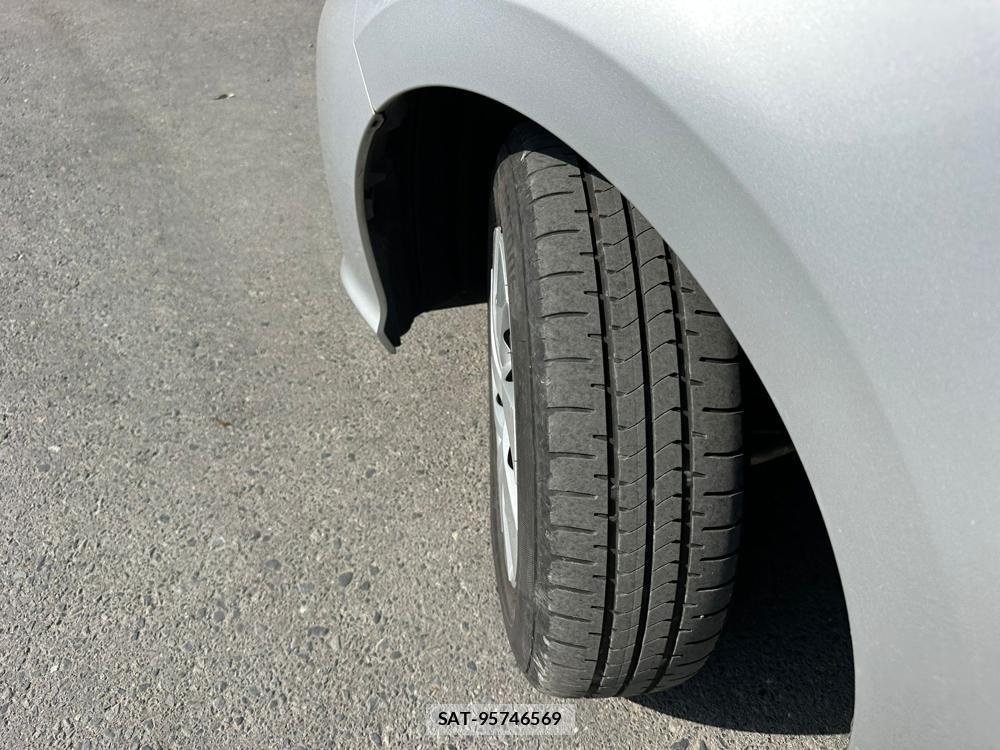 Toyota YARIS 2021 6804899-26