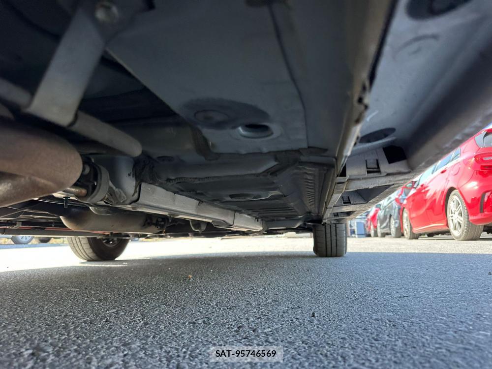 Toyota YARIS 2021 6804899-35