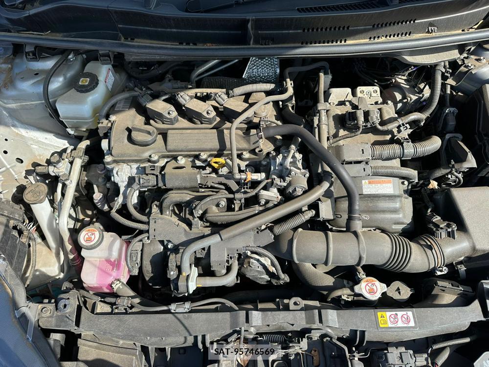 Toyota YARIS 2021 6804899-36