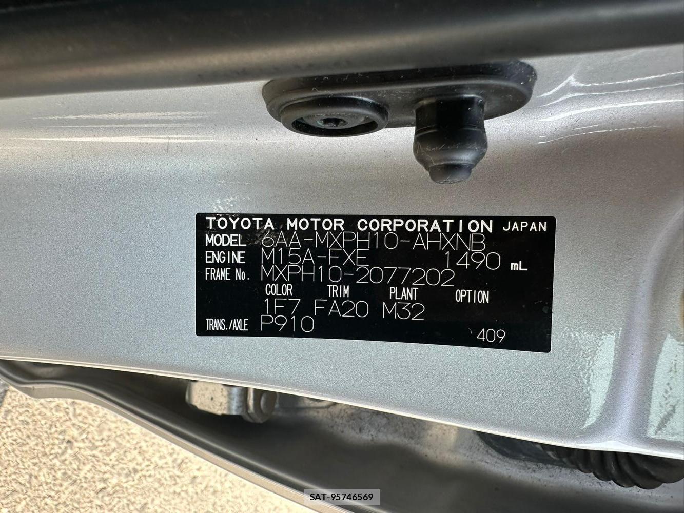 Toyota YARIS 2021 6804899-37