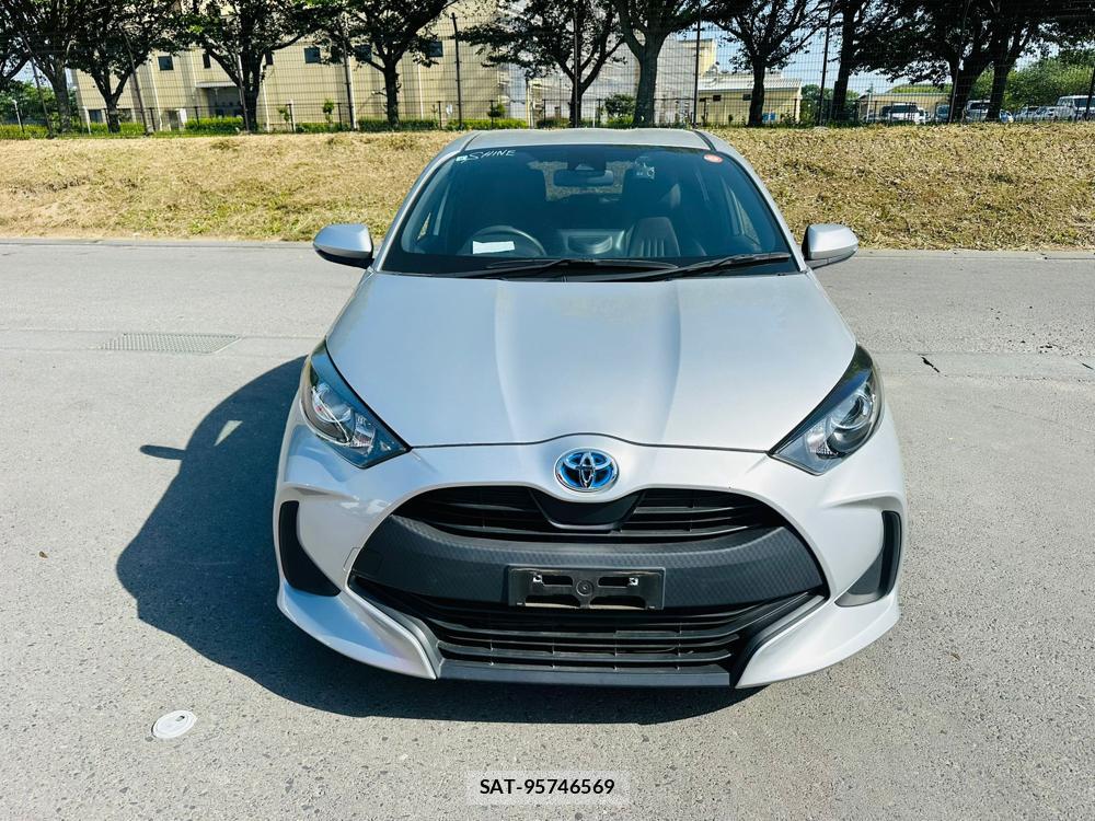 Toyota YARIS 2021 6804899-7