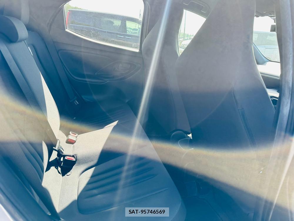 Toyota YARIS 2021 6804899-8