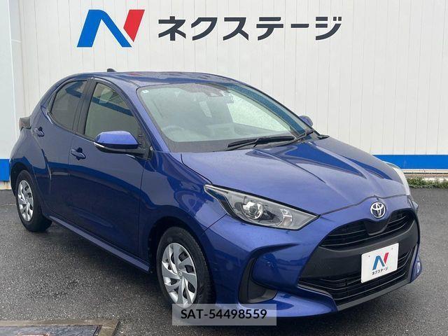 Toyota YARIS 2020-09 6915972-16