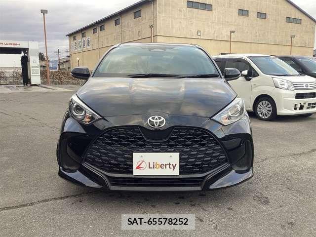 Toyota YARIS 2025-01 6915954-7