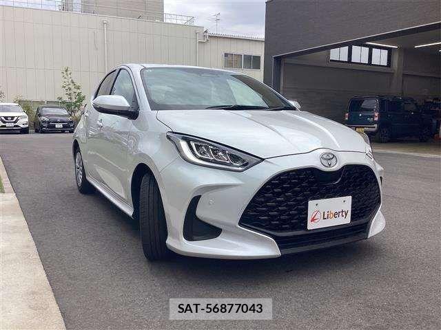 Toyota YARIS 2024-09 6915950-9